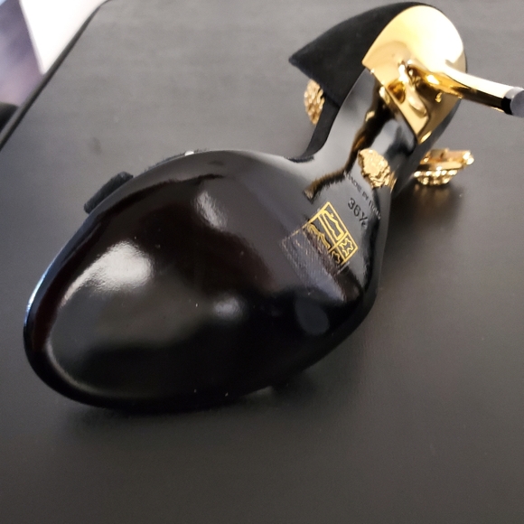 Versace Heels - Picture 3 of 6